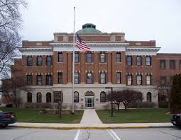 calumet-county-courthouse